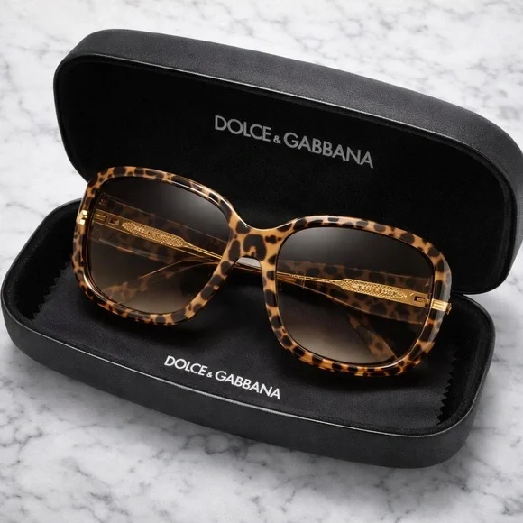Dolce & Gabbana Leopard Oversized Sunglasses Gold Temple Made Italy w/ Case - Picture 1 of 11